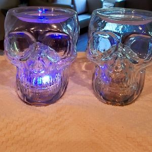 COPY - 3 WICK SKULL PEDALSTAL